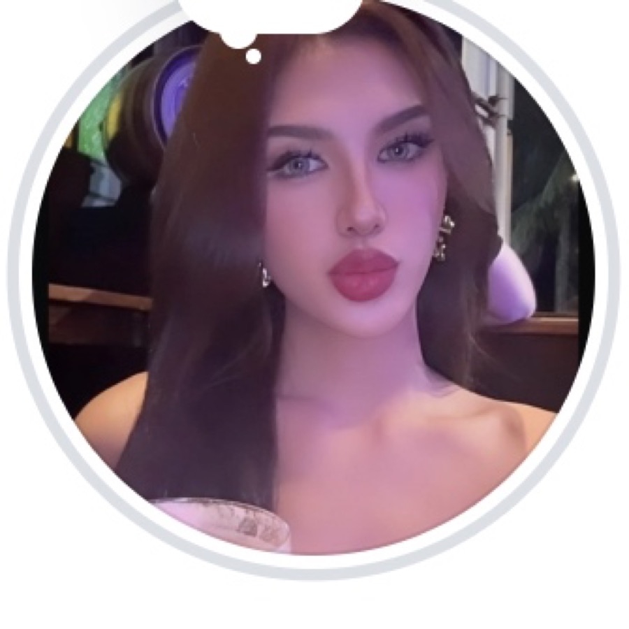 Tali's Instagram profile portrait